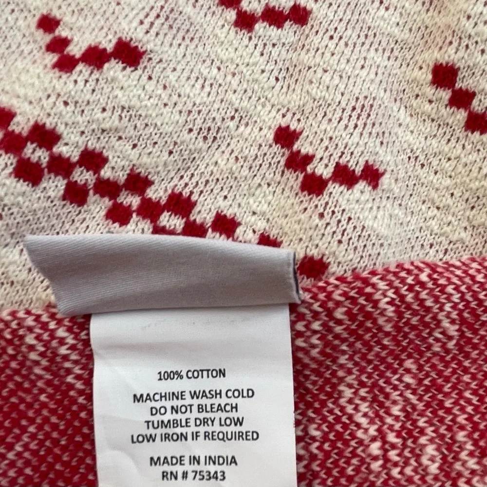 Nicole Miller throw blanket home red white fair isle snowflakes winter Christmas